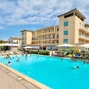 3* Hotell Stella Marina